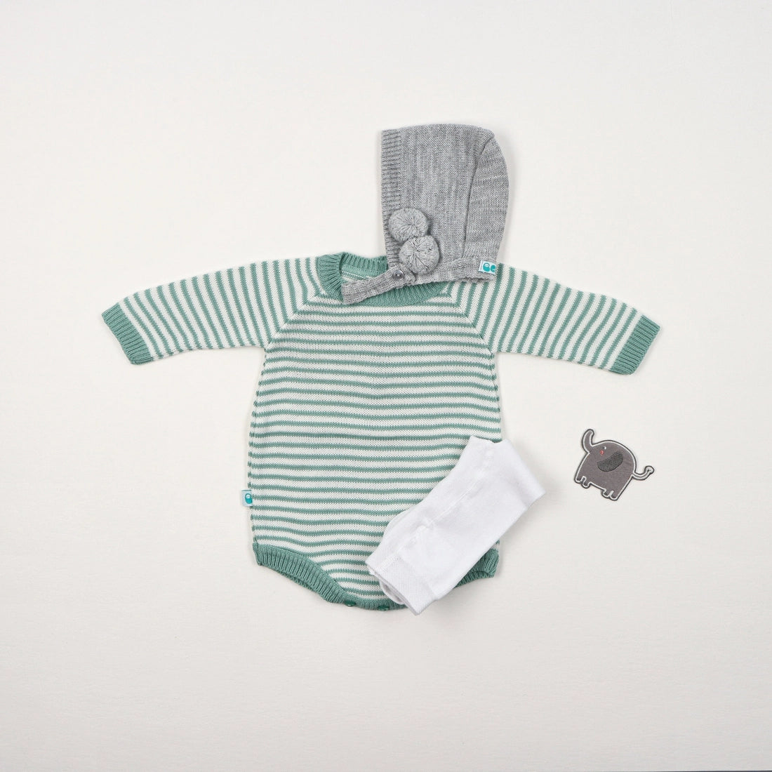 Essential White Knee Sock