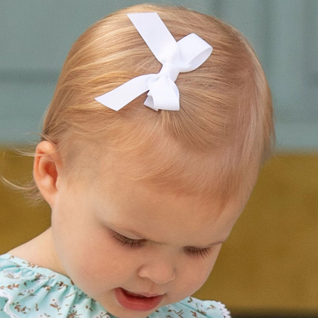 White Bittie Bow