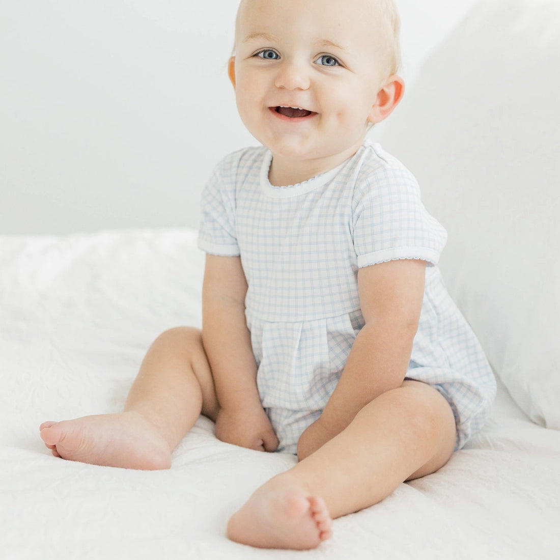 Peek-A-Boo Wishes Light Blue Bubble